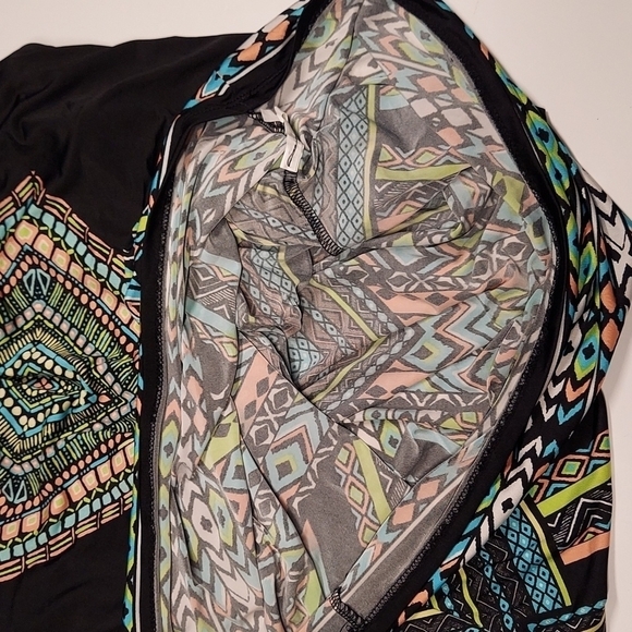 Venus  Swim Dress Coverup Size Medium - Picture 9 of 10